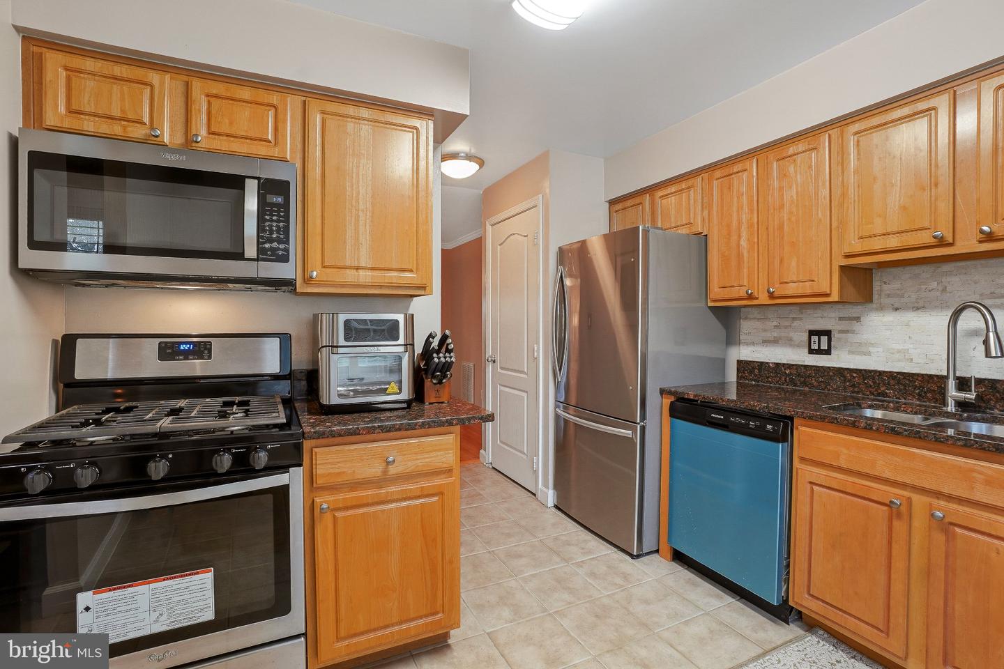 4045 Chesterwood Dr #4045 — photo