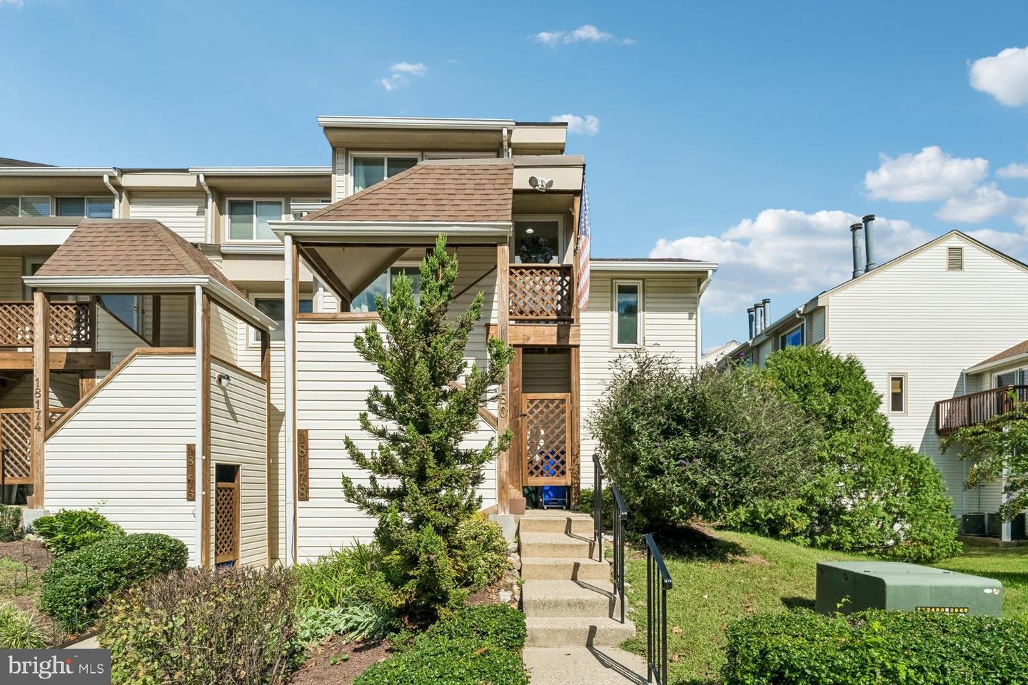 18180 Windsor Hill Dr #210B — photo