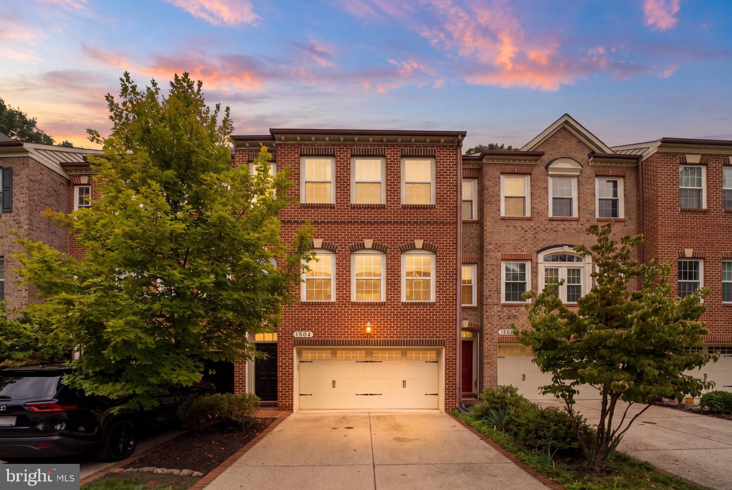 1504 Regent Manor Ct — photo