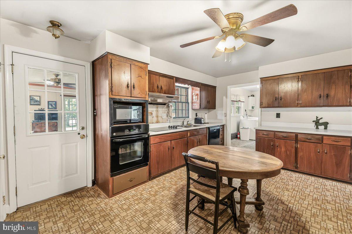 15400 Riding Stable Road, Laurel, MD 20707 — photo 2