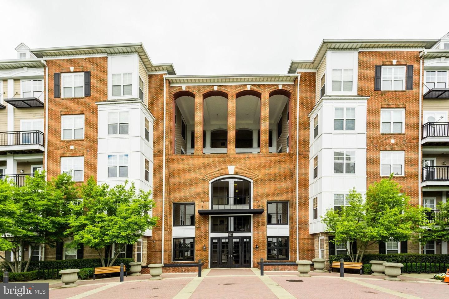 501 Hungerford Dr #P83 — photo