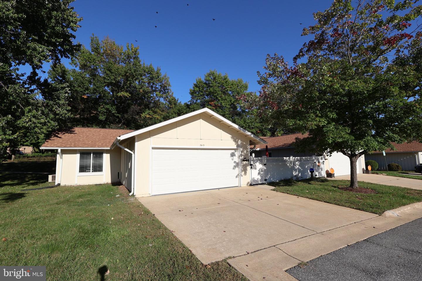 3615 Chorley Woods Way #6a — photo