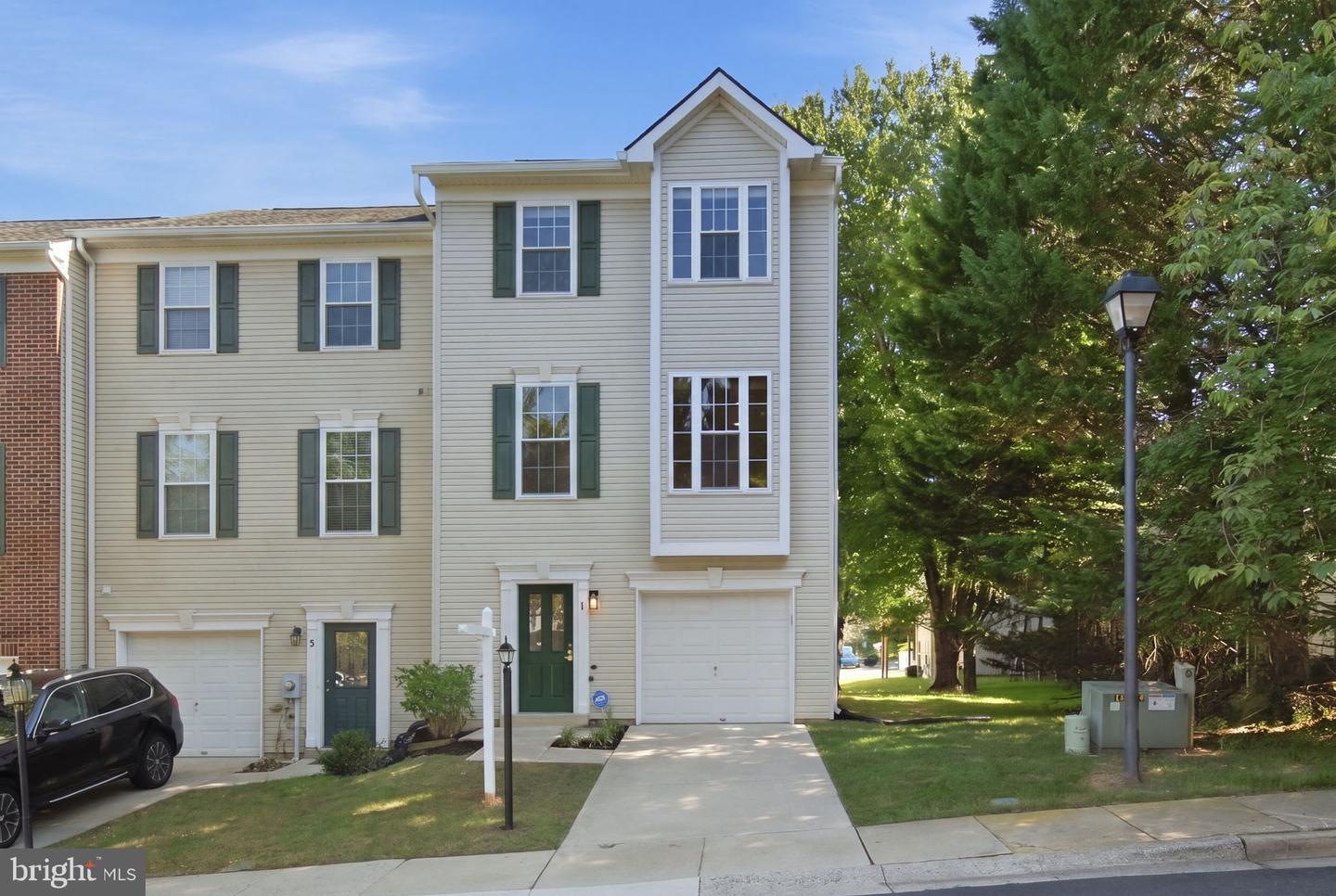1 Diamond Hill Ct — photo