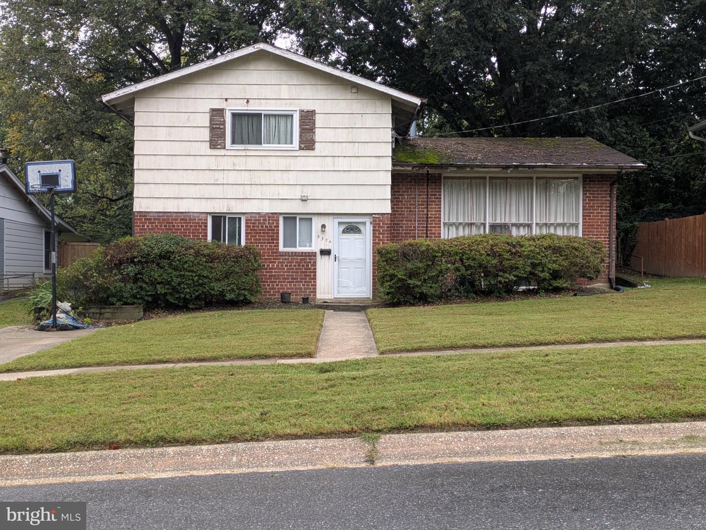 5304 Bangor Dr — photo