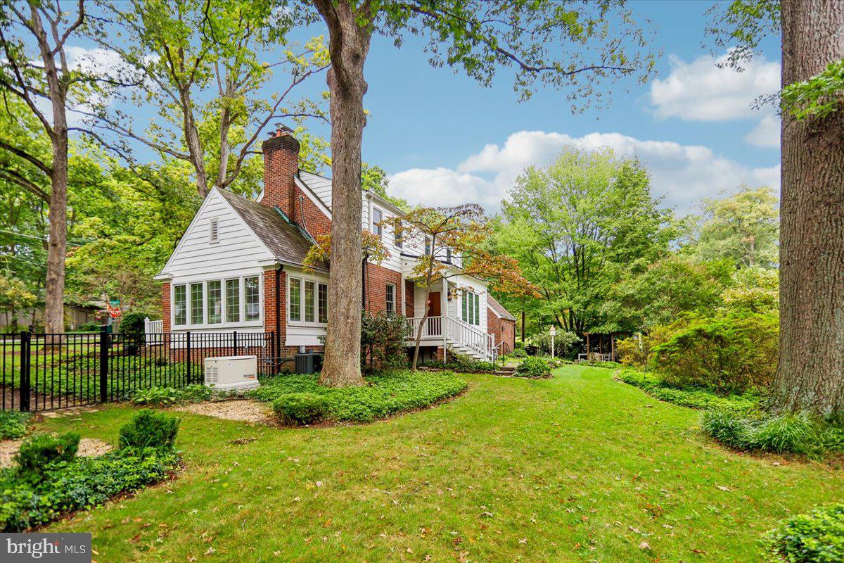 10519 Deneane Road, Silver Spring, MD 20903 — photo 2