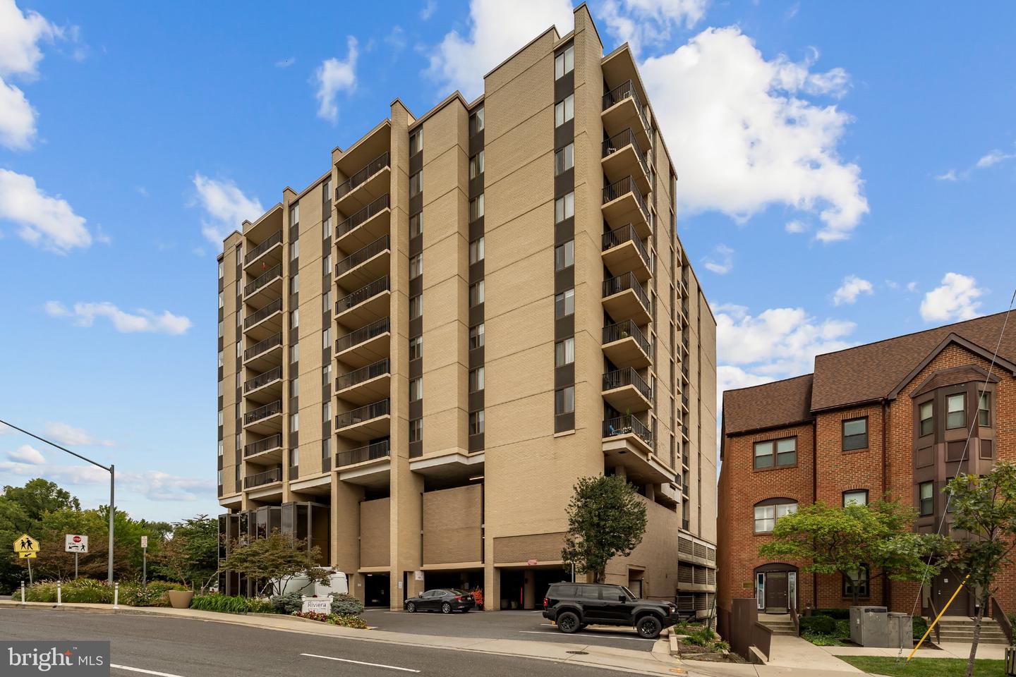 4242 E West Hwy #506 — photo