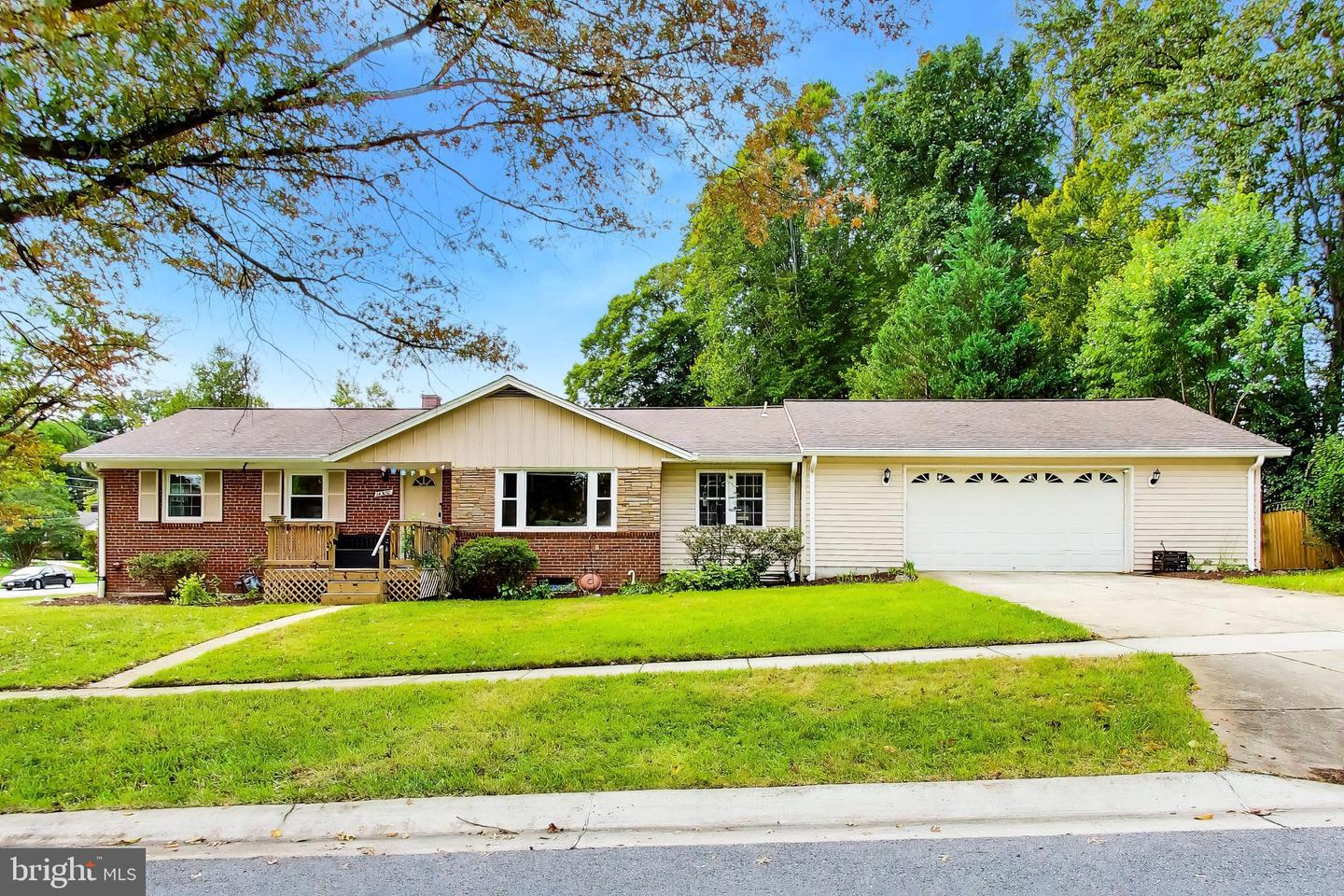14300 Oakvale St — photo