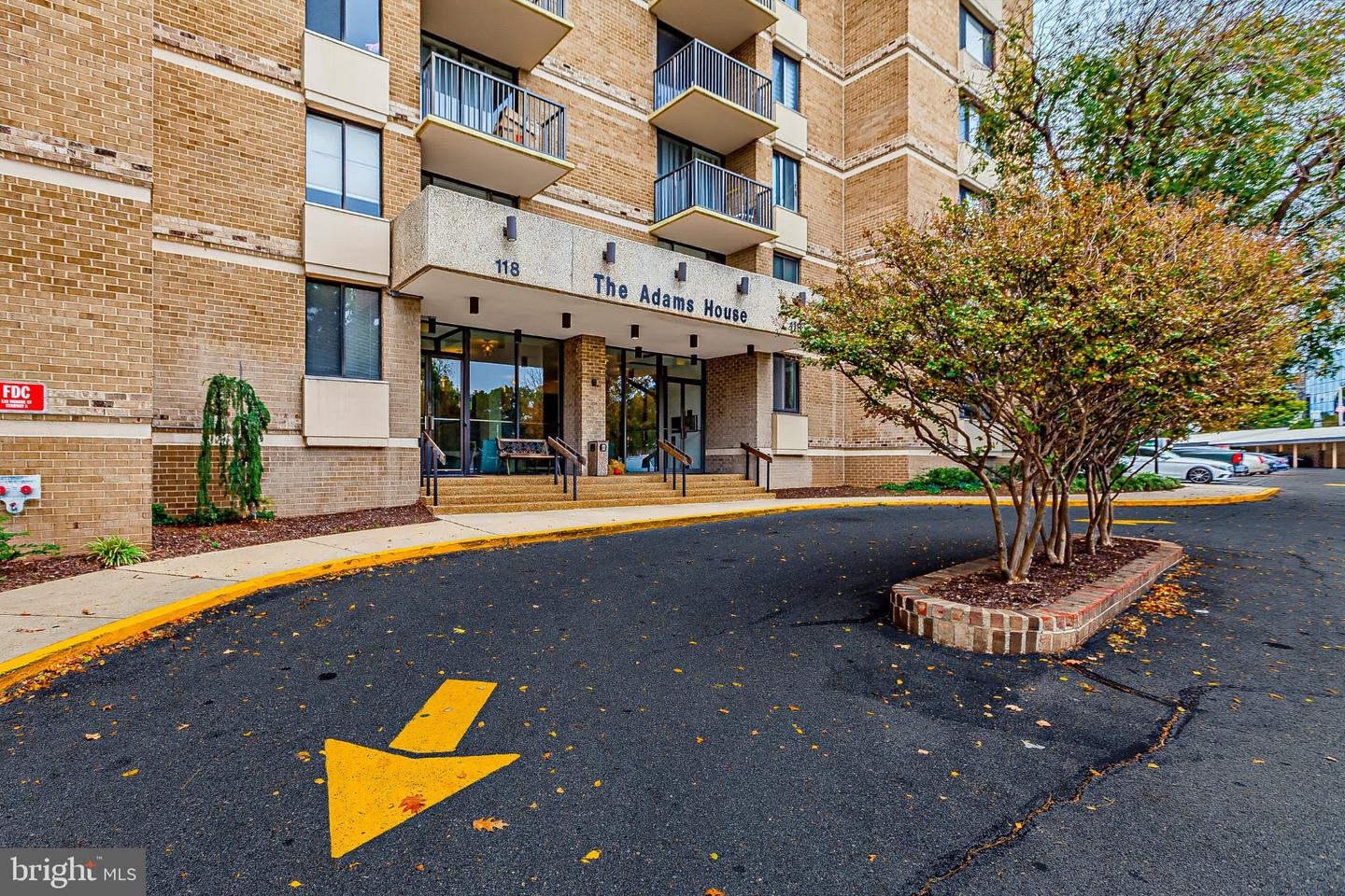 118 Monroe St #118-80 — photo