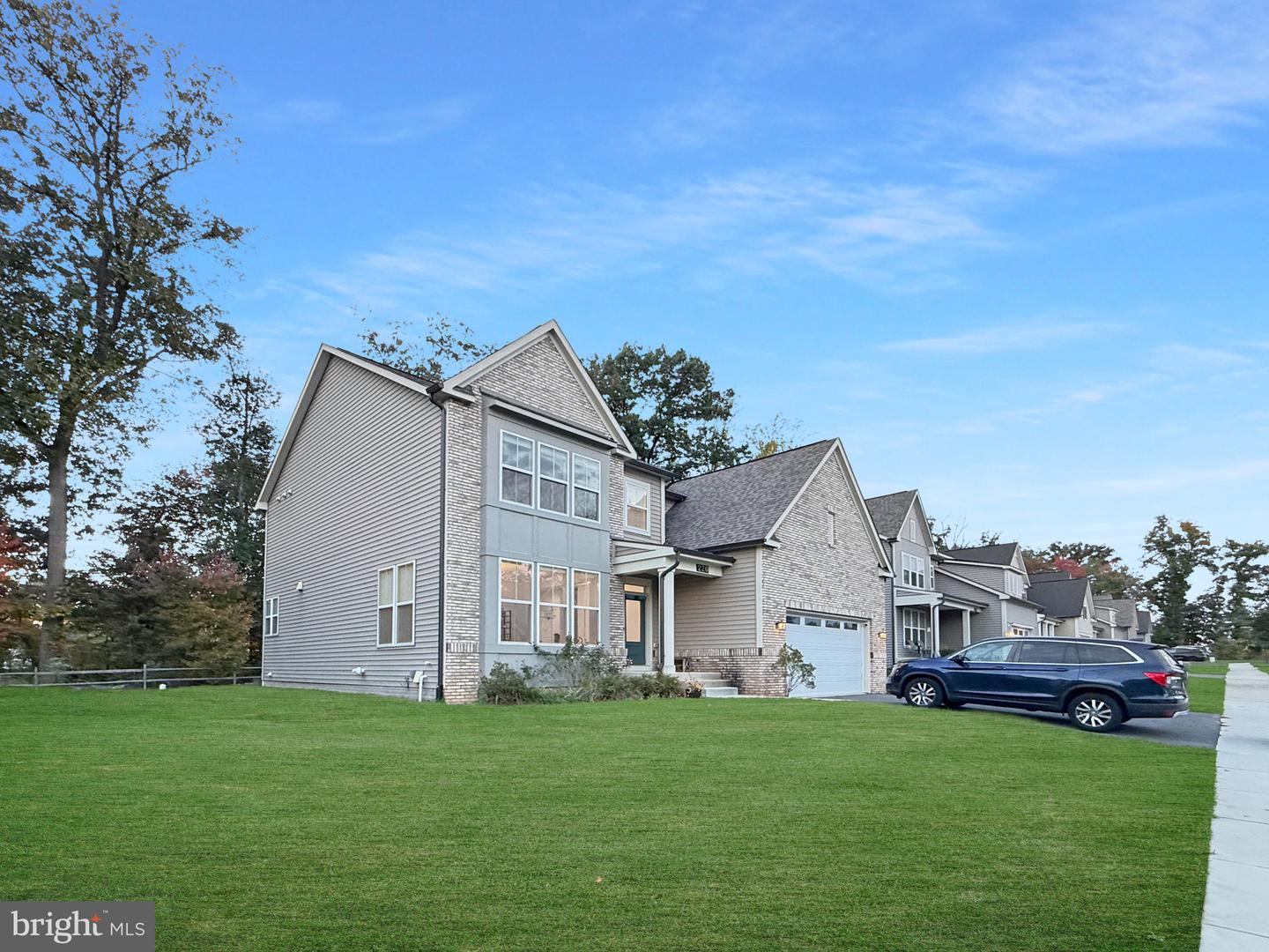 220 Red Oak Ridge Pl — photo