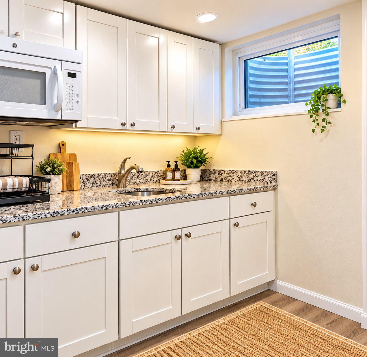 105 Oak Shade Rd — photo