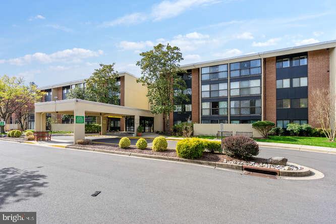 2921 N Leisure World Blvd N #1-216 — photo