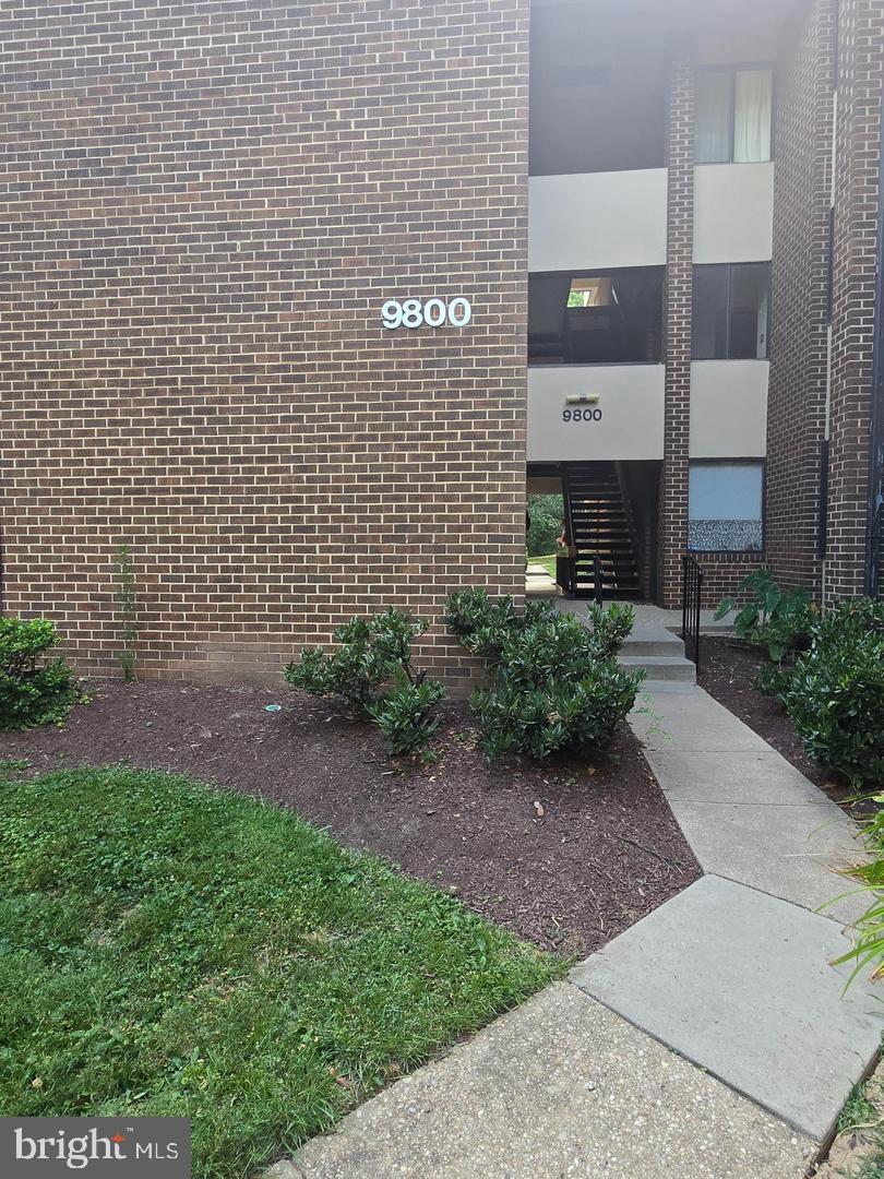9800 Georgia Ave #25-302 — photo