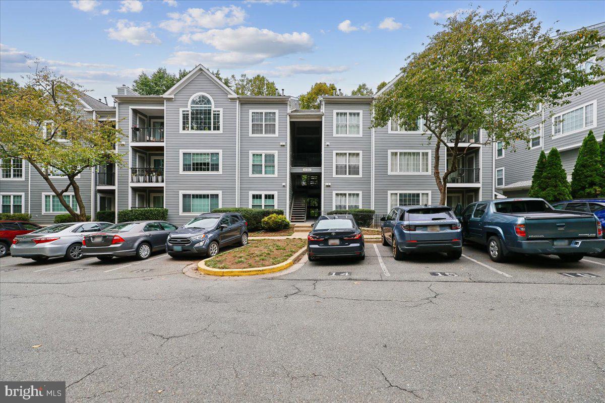 20404 Shore Harbour Dr #3-B — photo