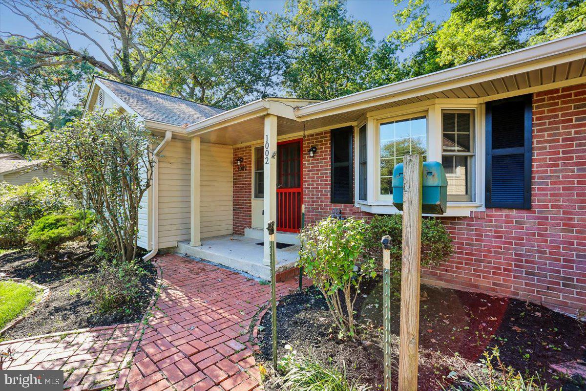 1002 Broadmore Circle, Silver Spring, MD 20904 | Realty.com
