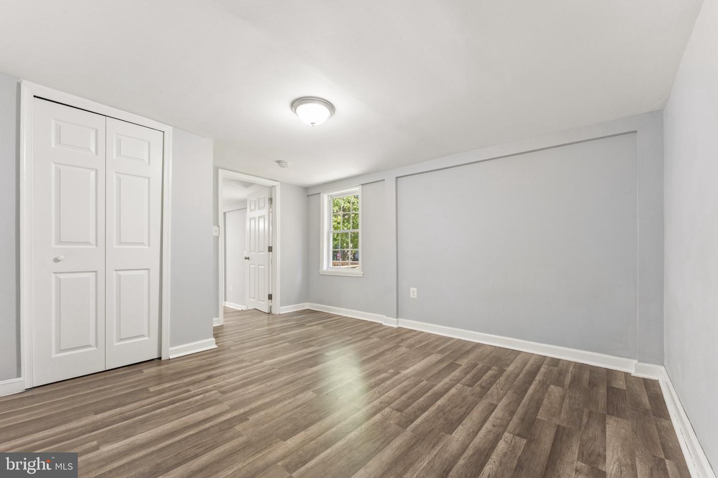 11515 Orebaugh Ave — photo