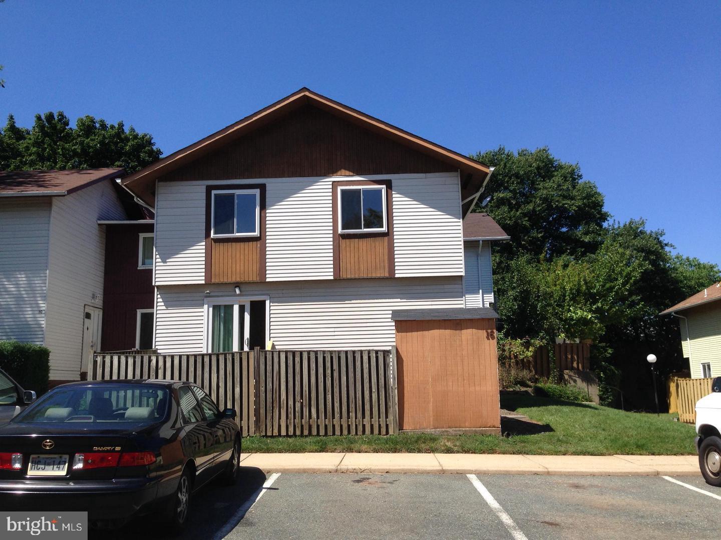 16 Steven Ct #225 — photo