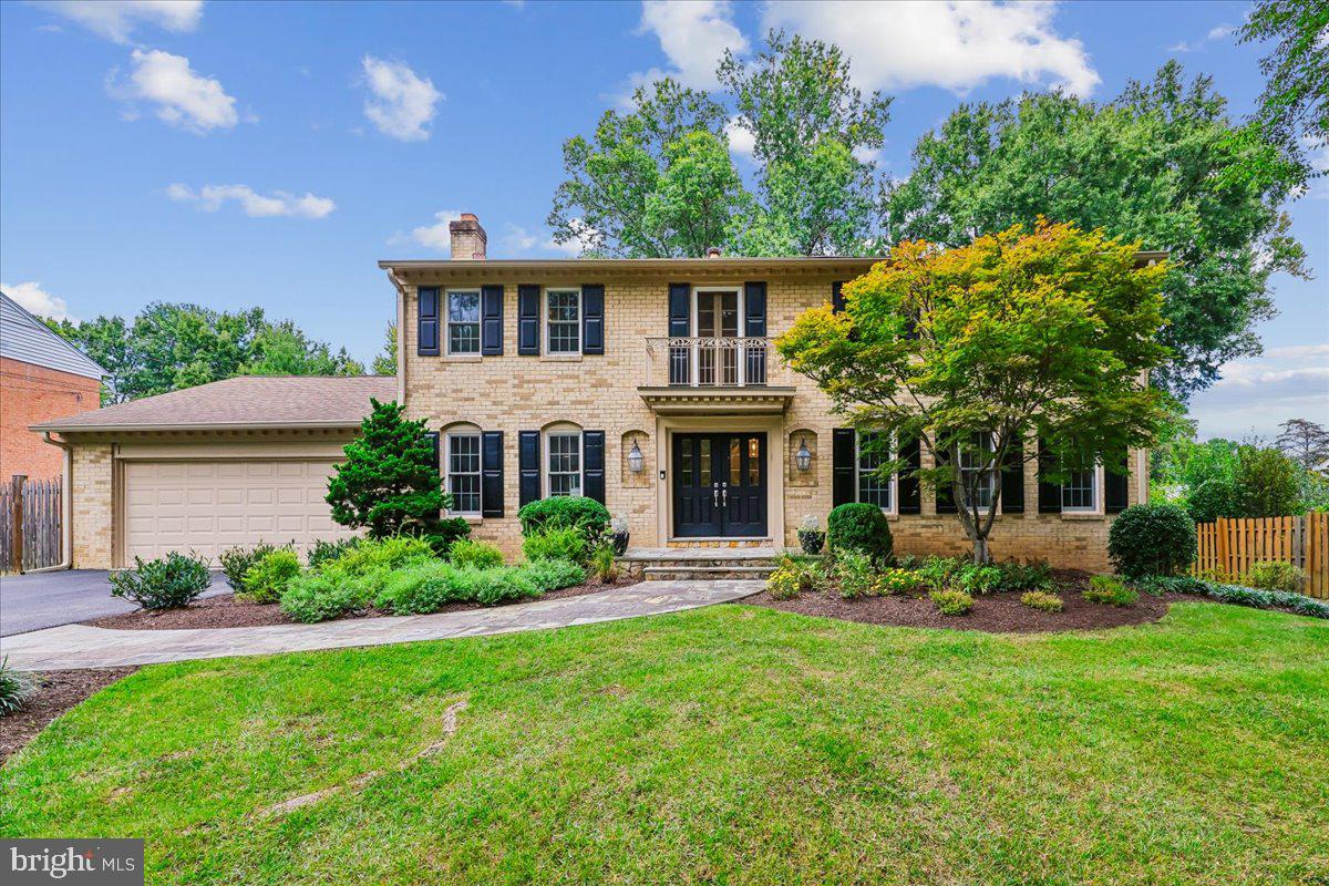 9007 Shad Ln — photo