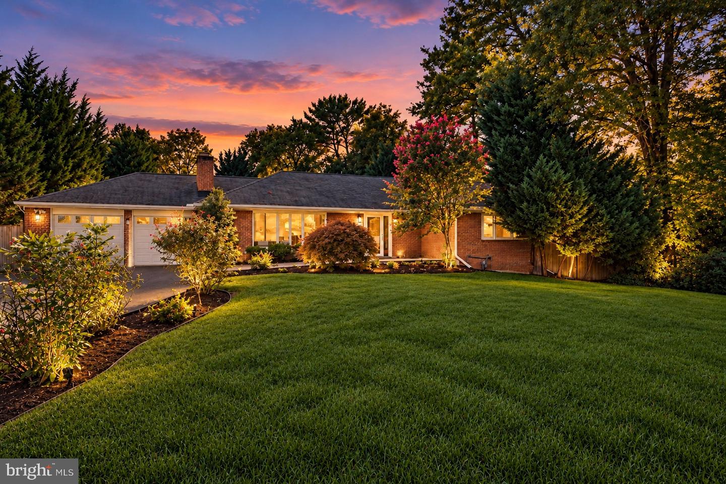 7608 Quintana Ct — photo