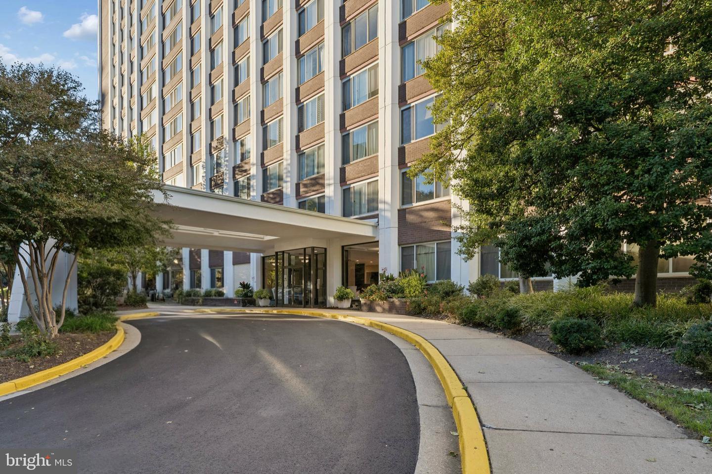 11801 Rockville Pike #1202 — photo