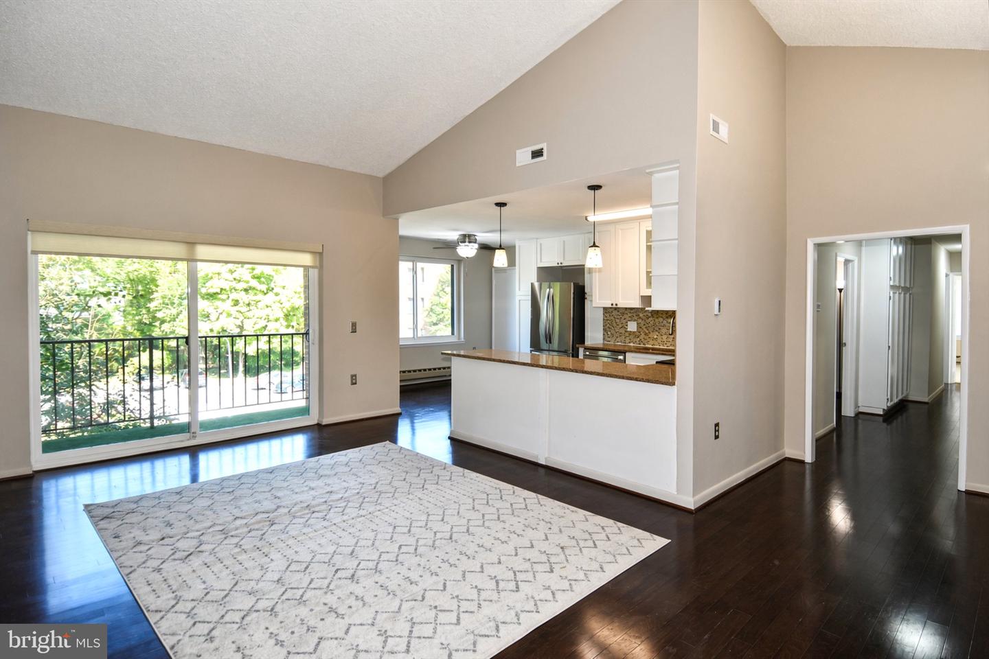 15301 Pine Orchard Dr #86-3K — photo