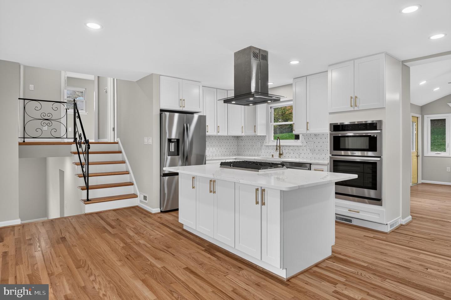 10314 Inwood Ave — photo