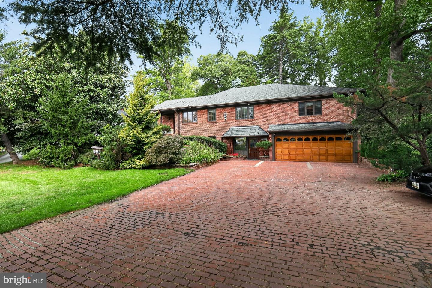 8815 Connecticut Ave — photo