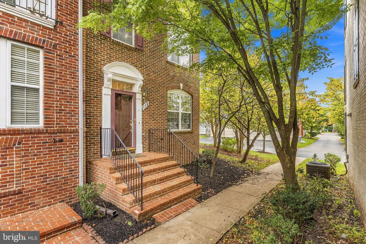 1117 Gaither Rd — photo