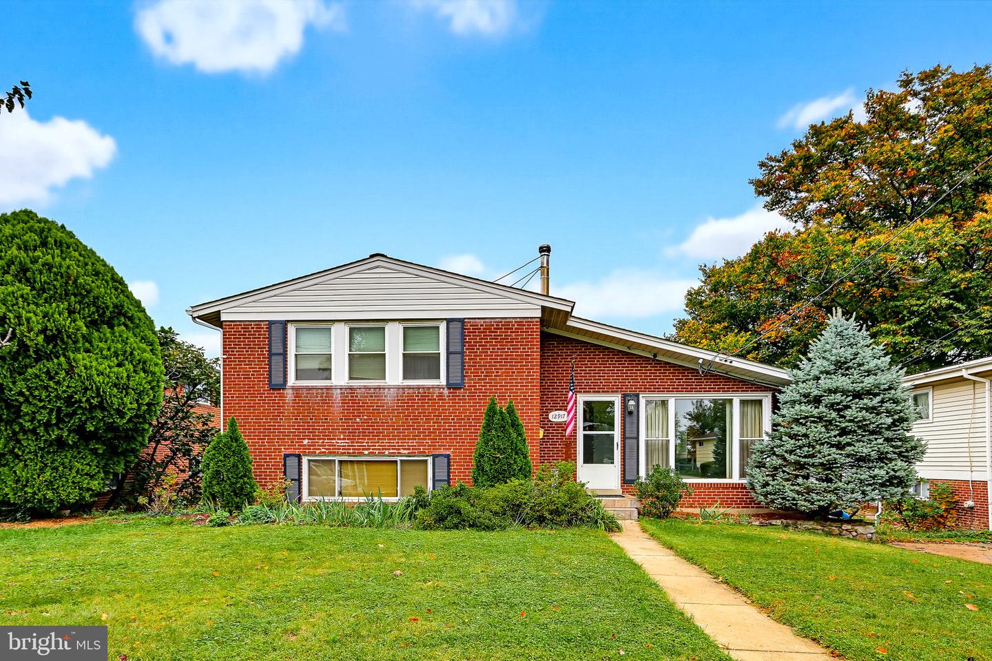 12917 Valleywood Dr — photo