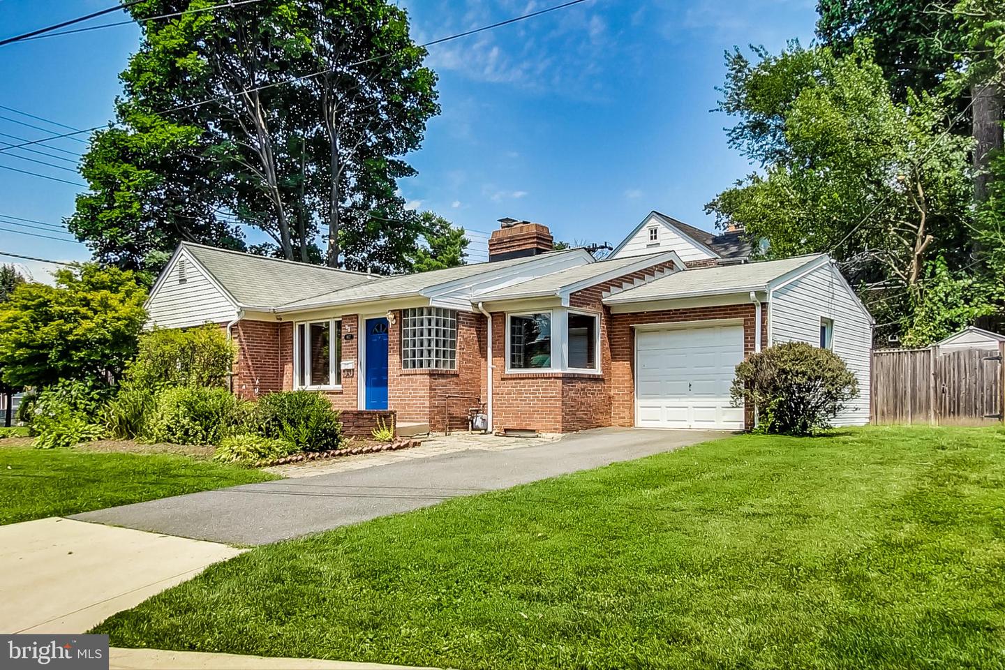 8617 Lynbrook Dr — photo