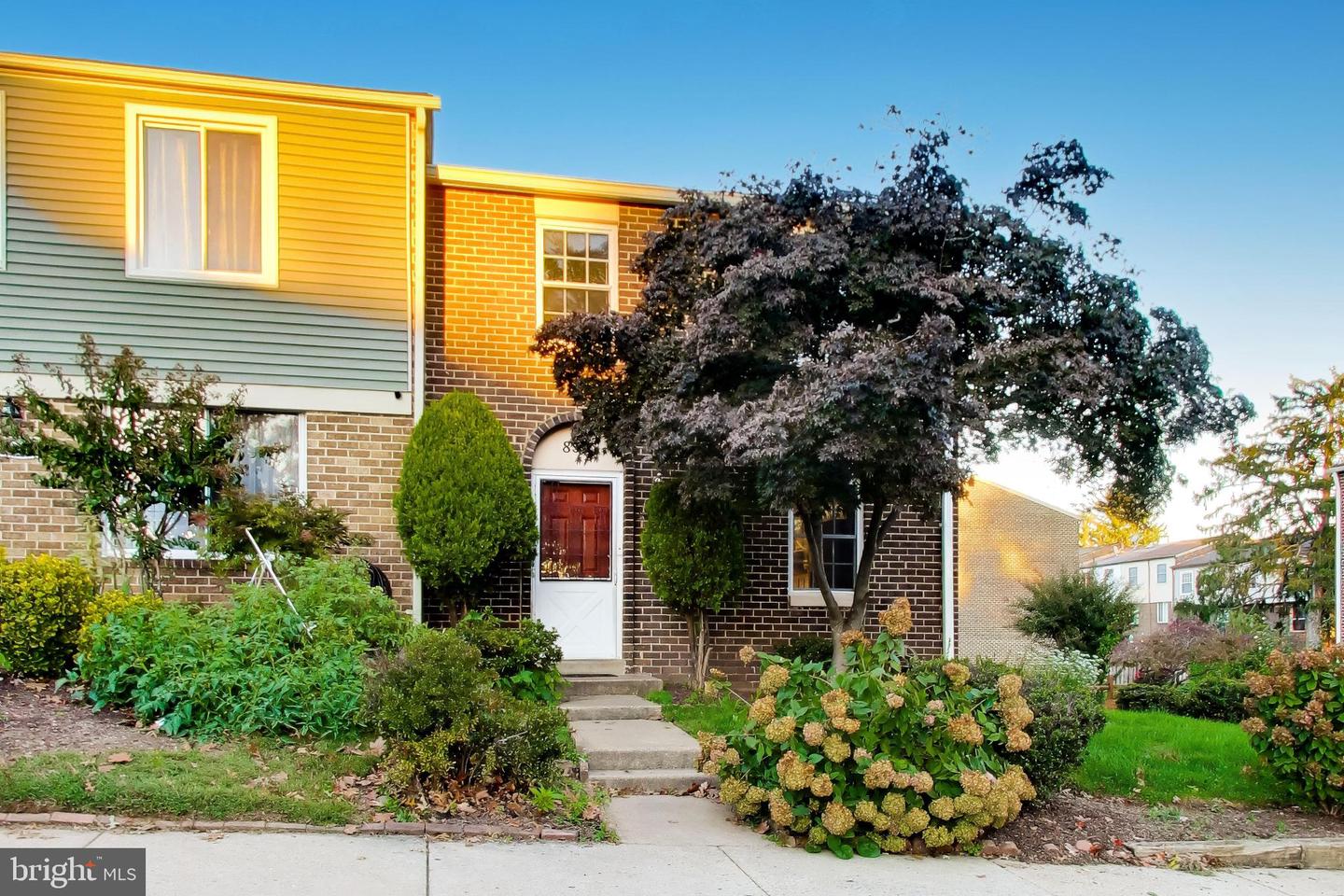 894 W Side Dr #15-J — photo