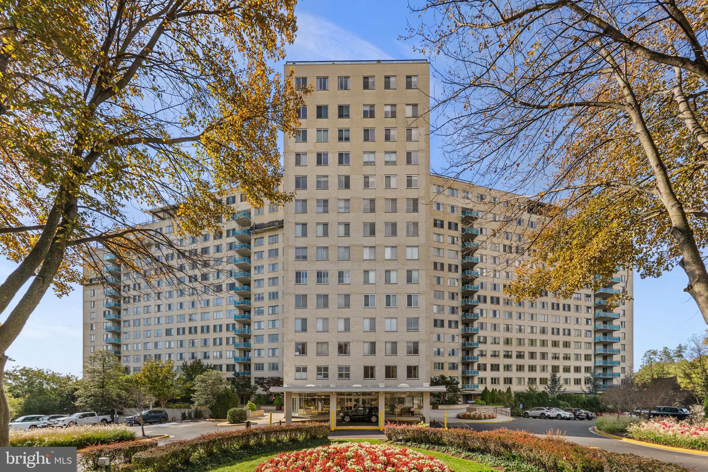 10500 Rockville Pike #619 — photo