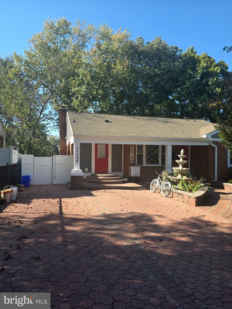 11134 Newport Mill Rd — photo