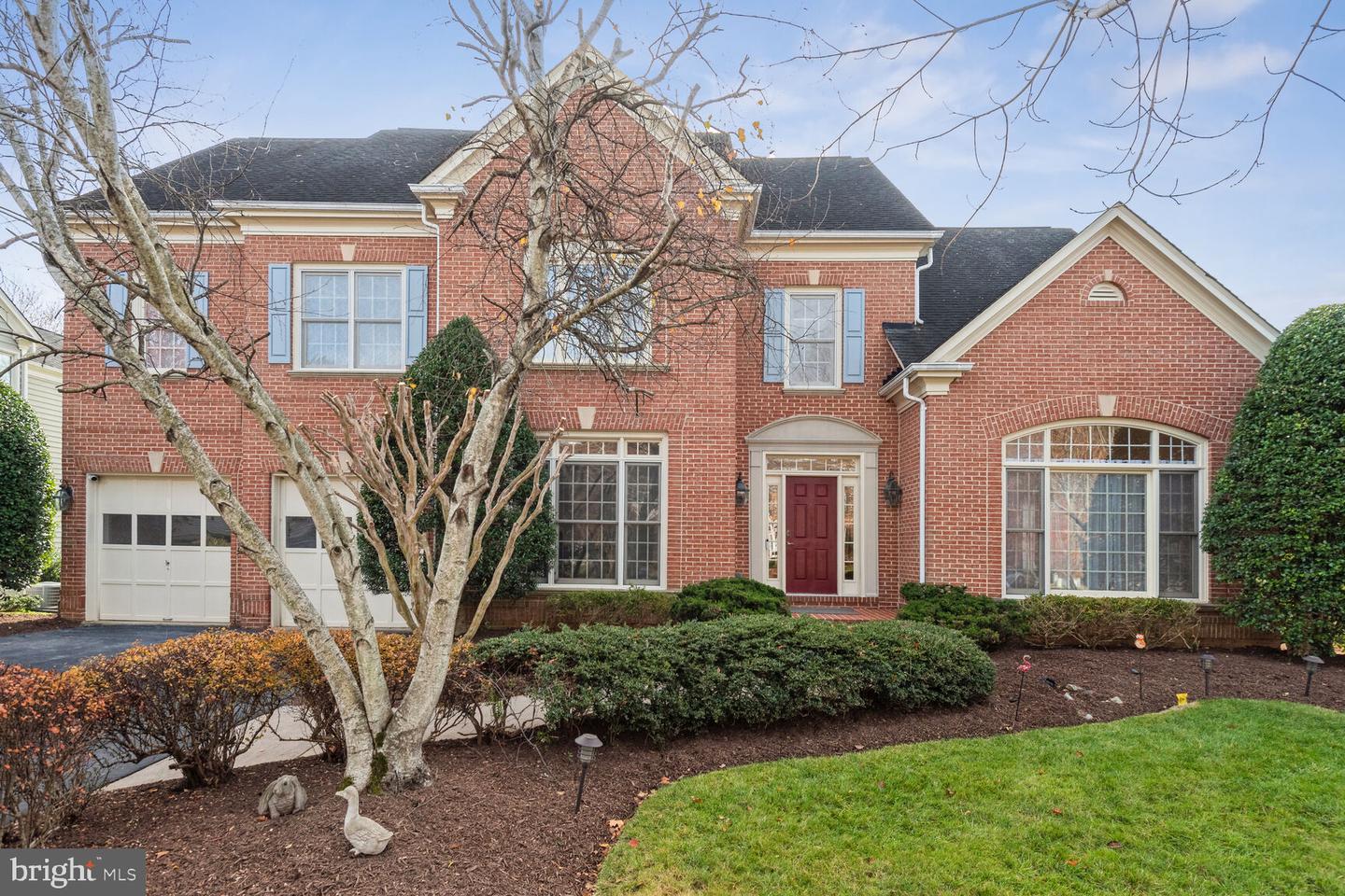 9724 Clagett Farm Dr — photo