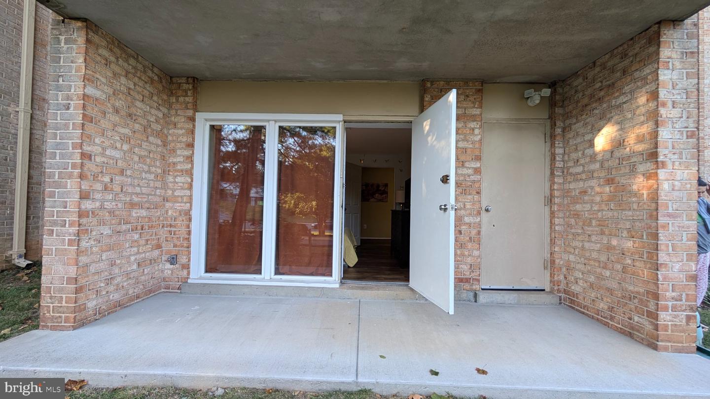 11903 Parklawn Dr #T-2 — photo