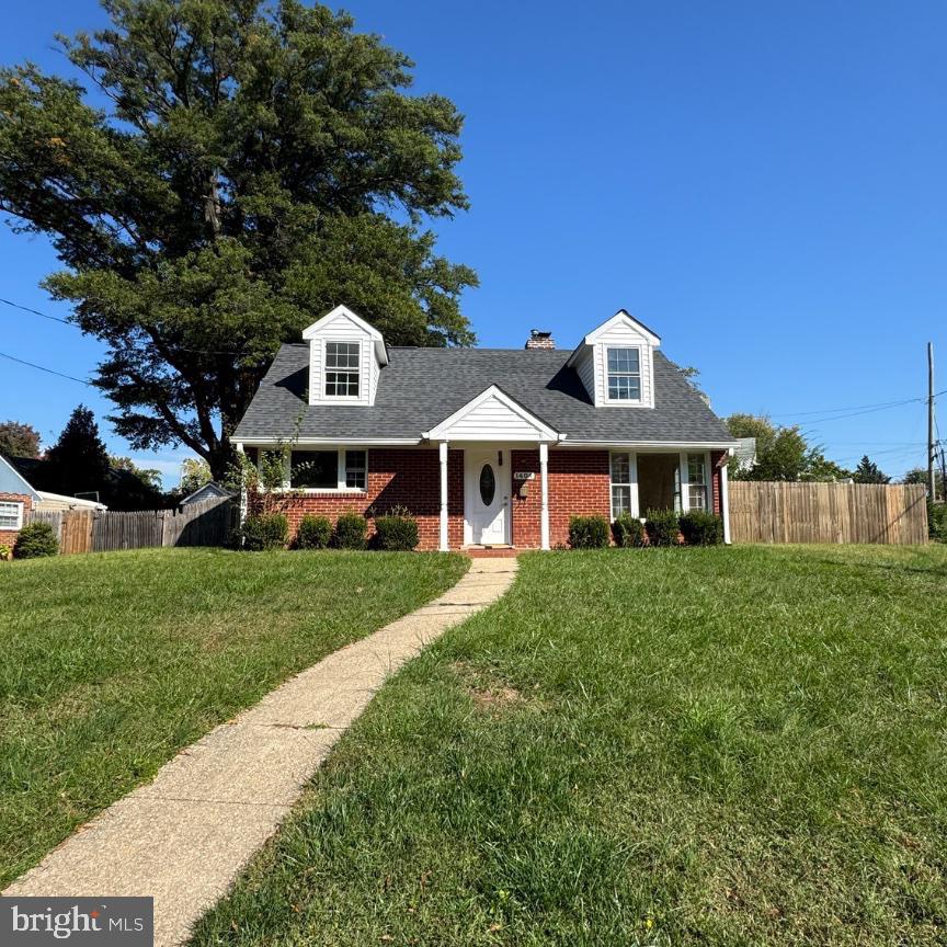 1404 Moffet Rd — photo