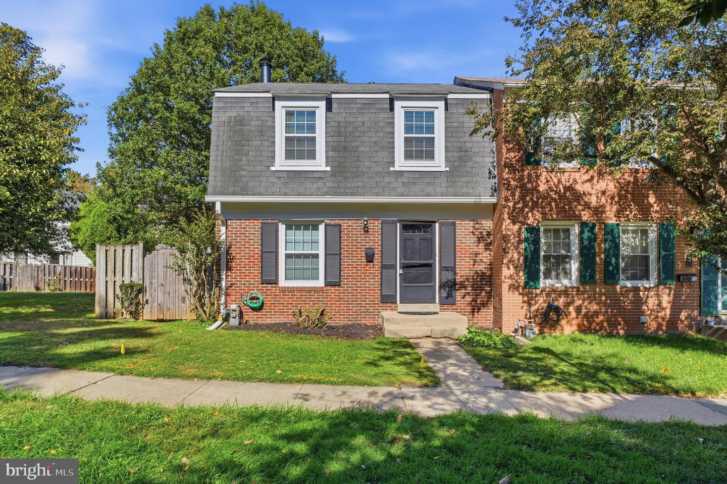 6 Kirkfield Ct — photo