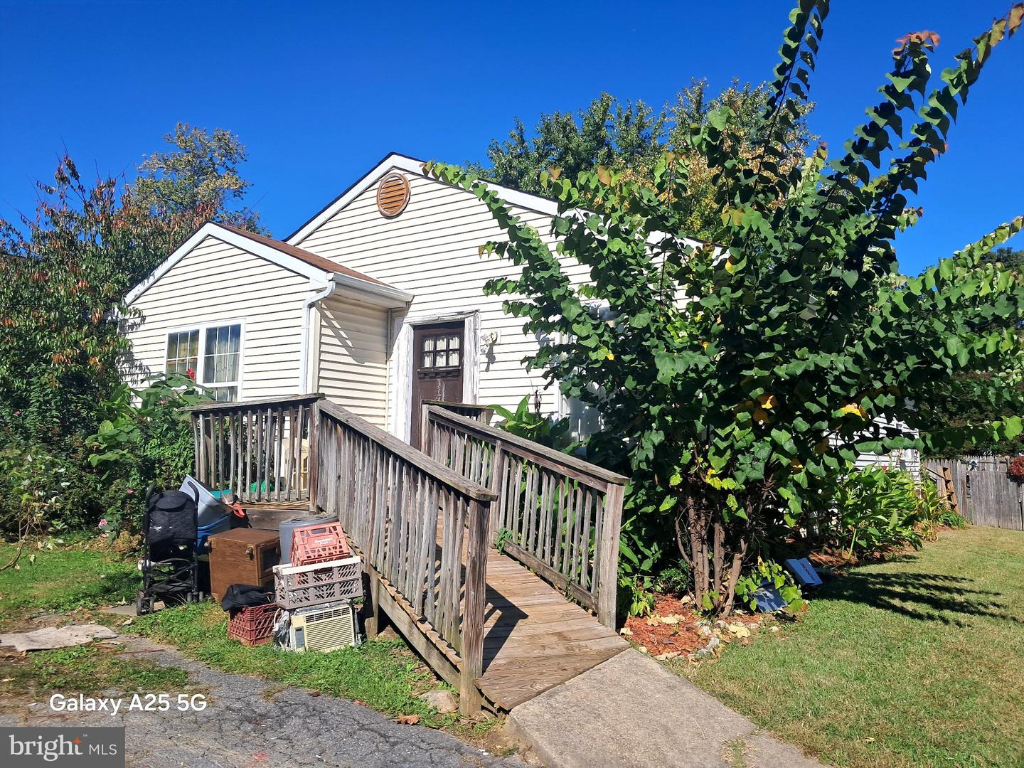 7901 Muncaster Mill Rd — photo