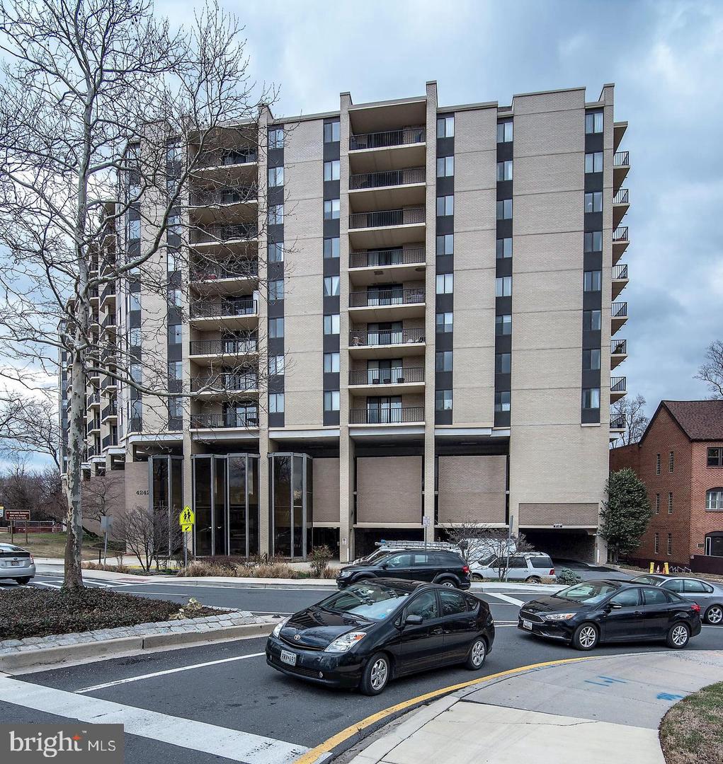 4242 East West Hwy #805 — photo