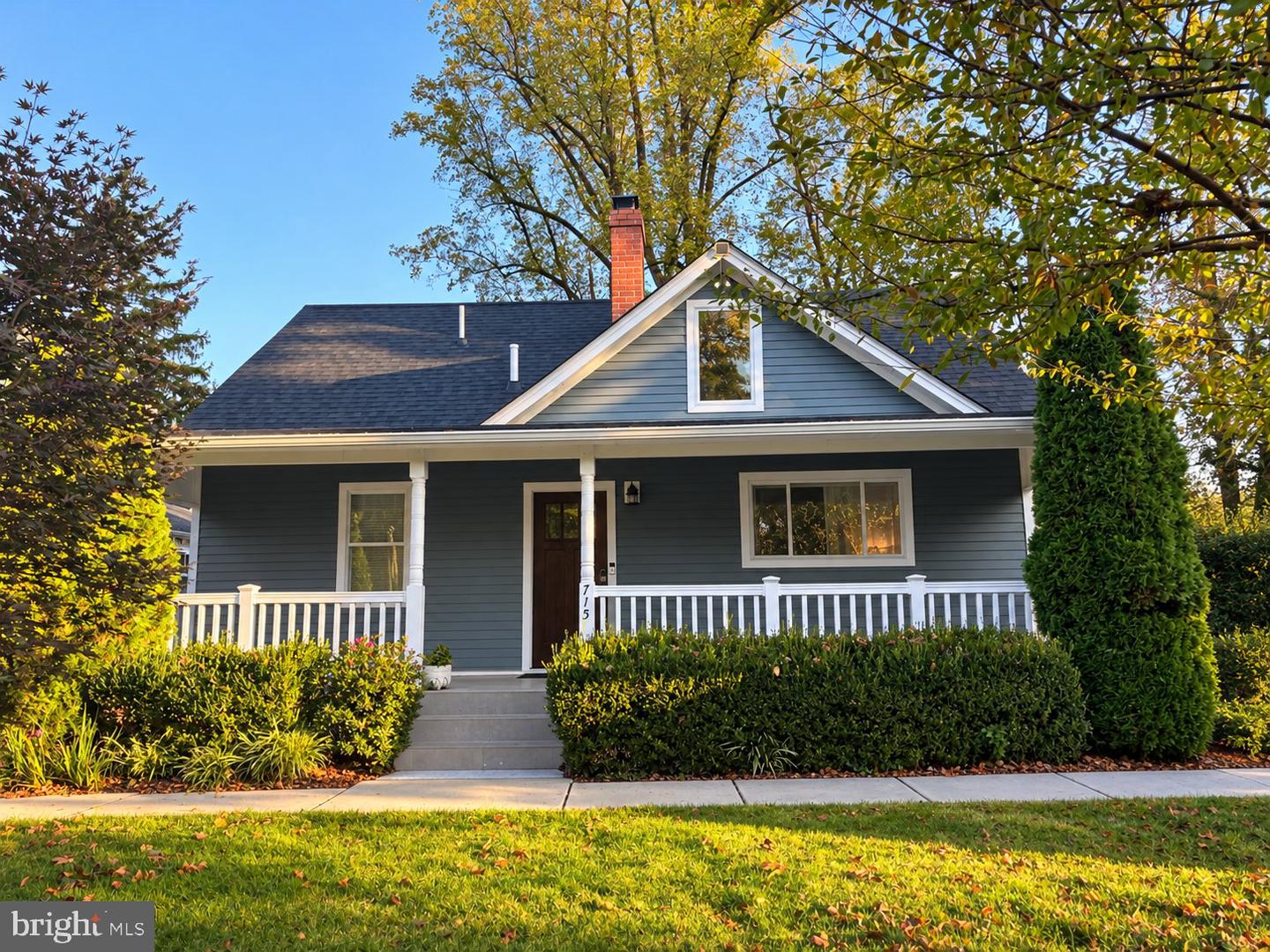 715 Roxboro Road, Rockville, MD 20850