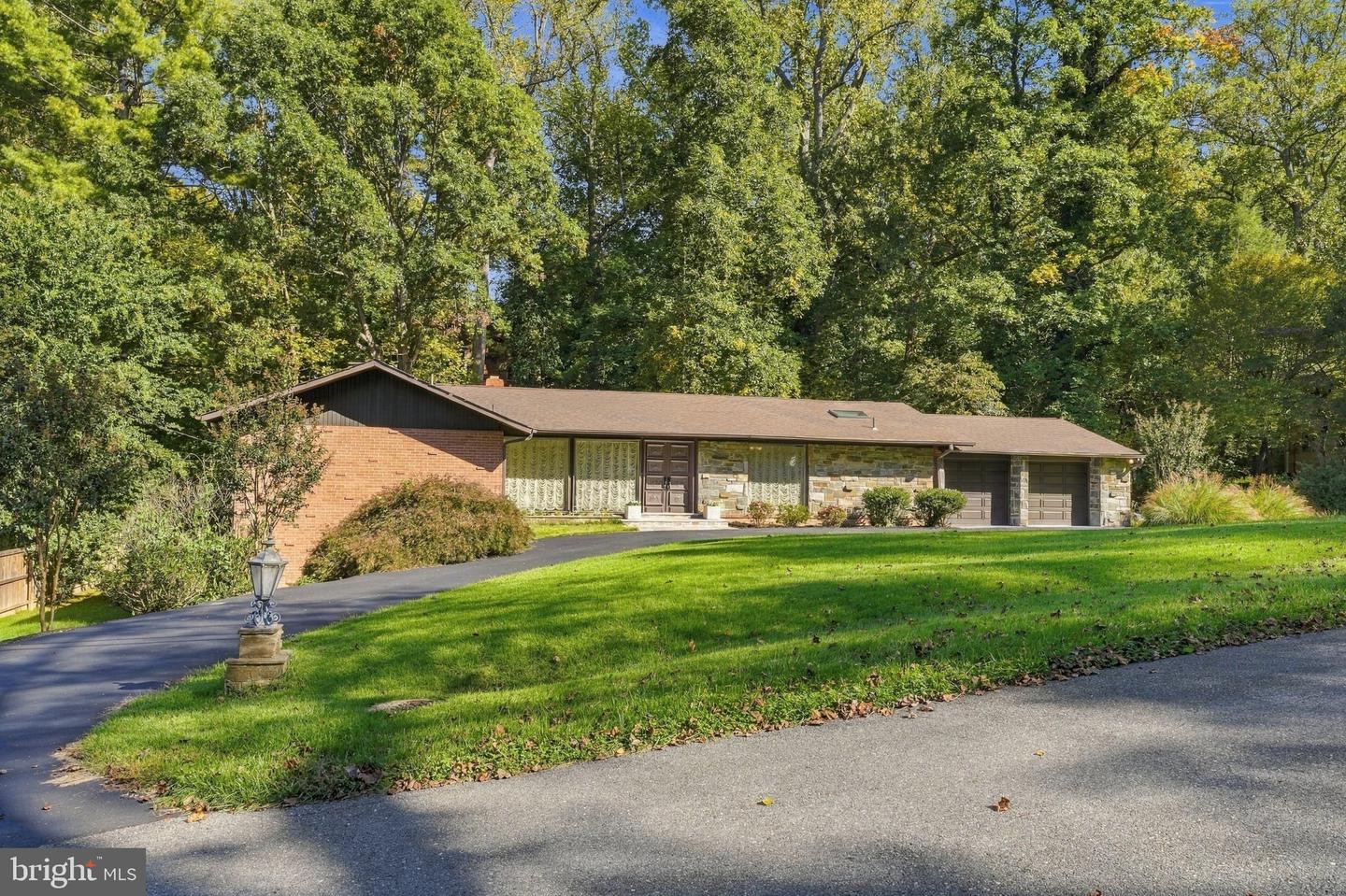 9017 Charred Oak Dr — photo