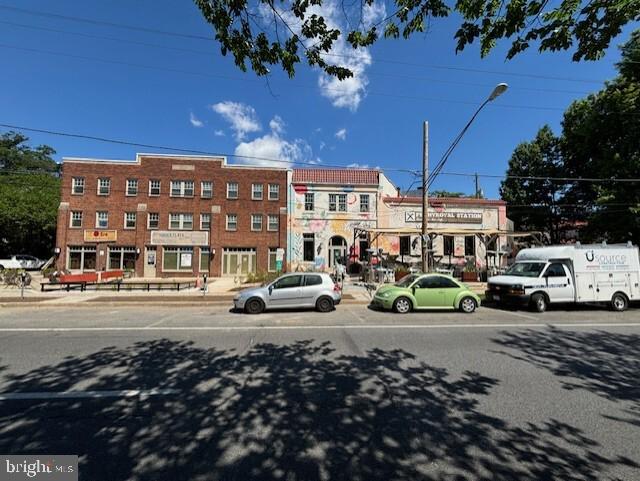 3305 Perry St — photo