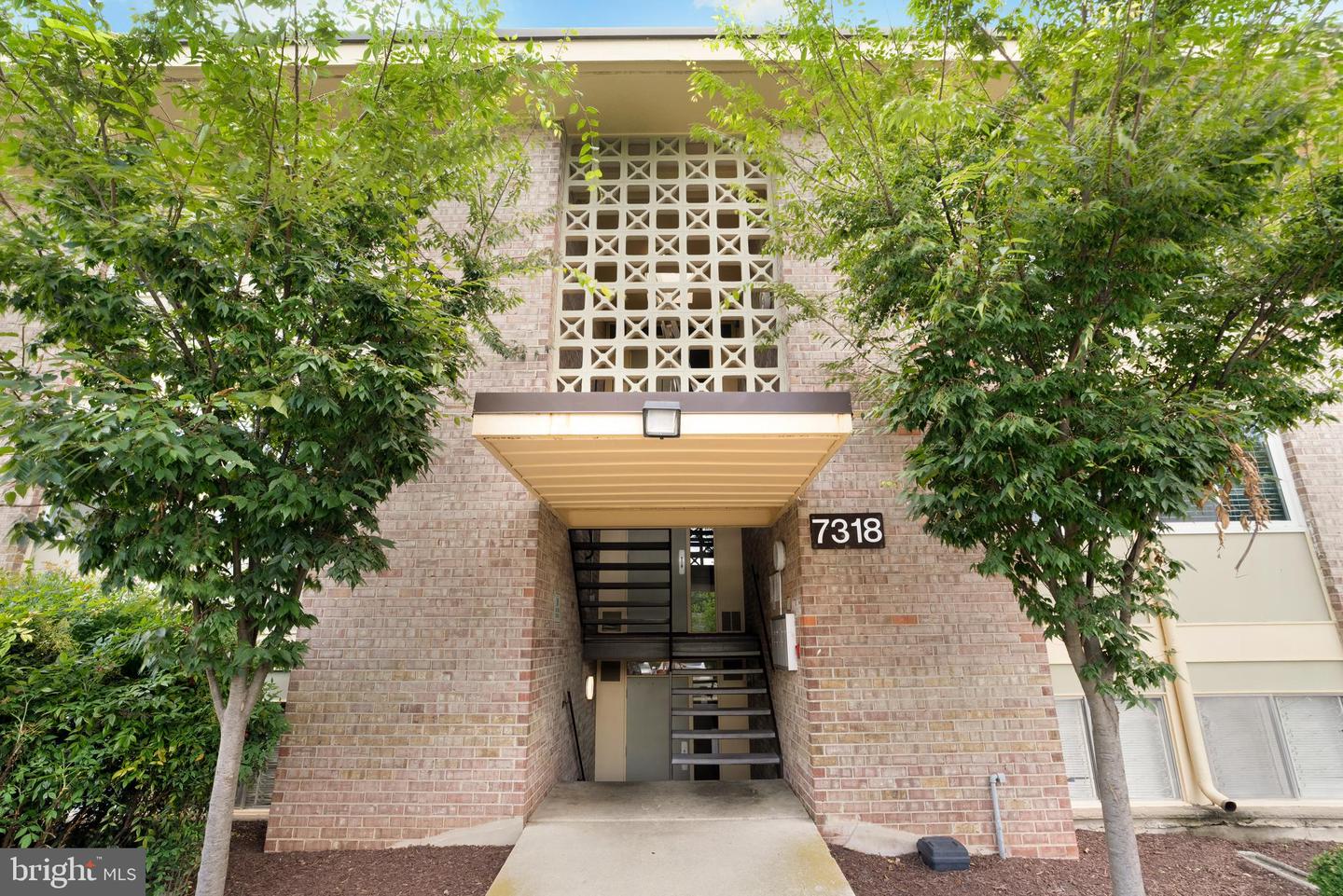 7318 Donnell Pl #C4 — photo