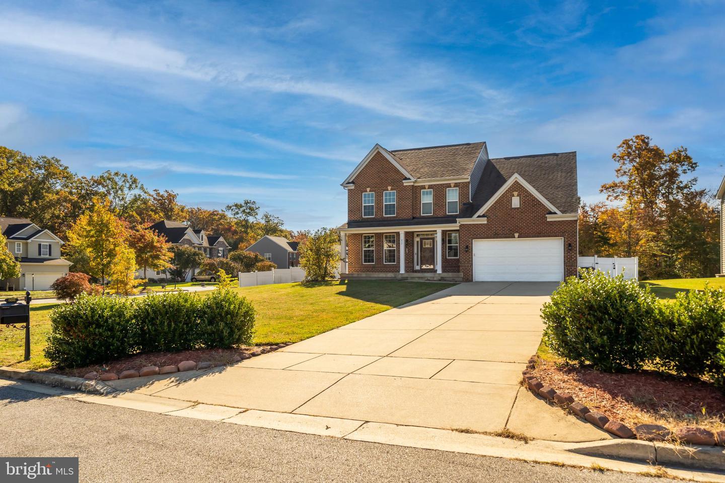 800 Naeve Ct — photo