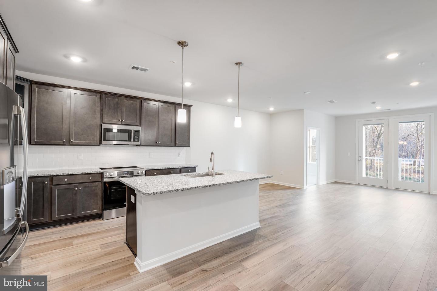 4003 Seaside Alder Rd #0201 - Rose — photo