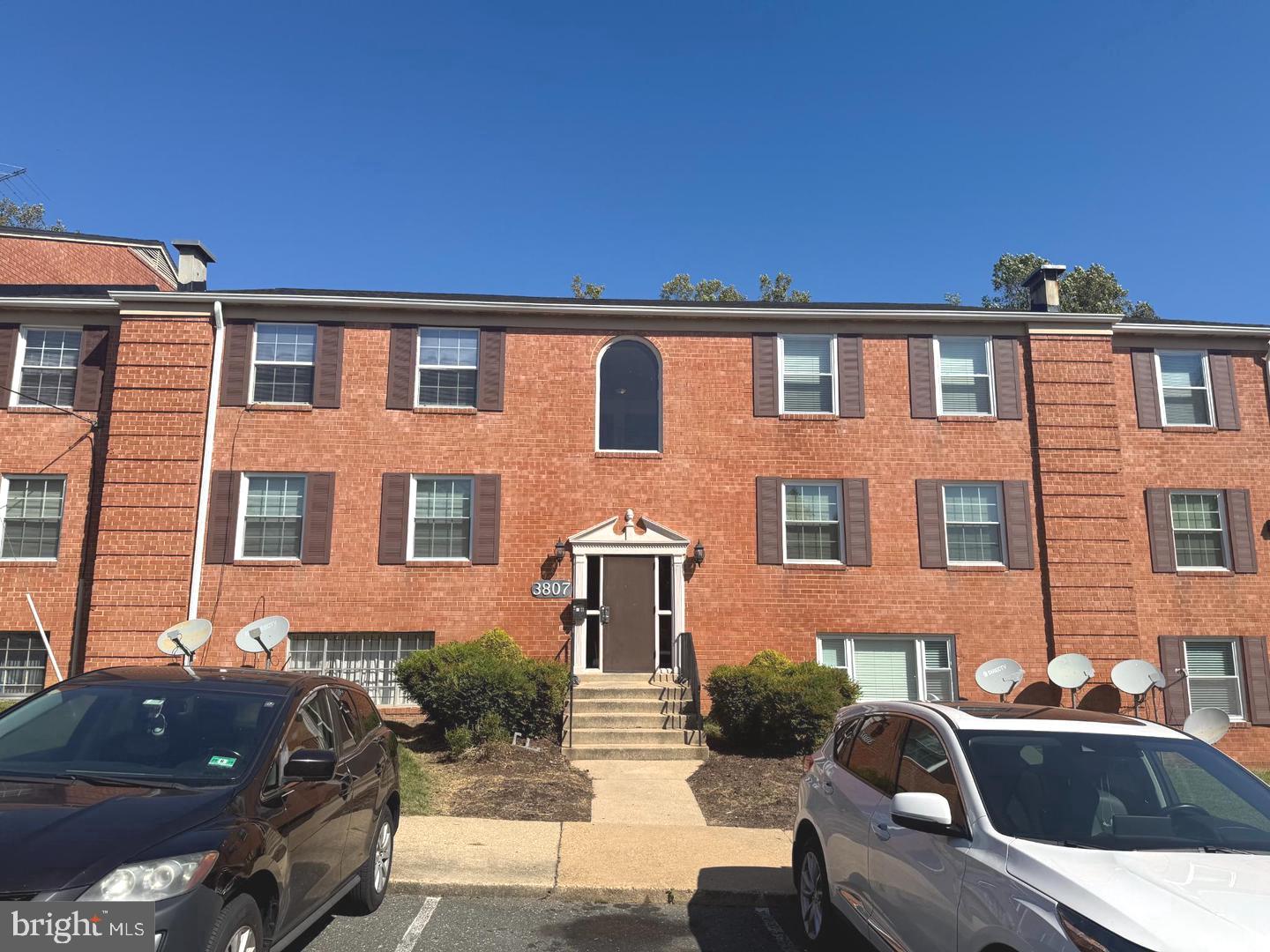 3807 Swann Rd #101 — photo