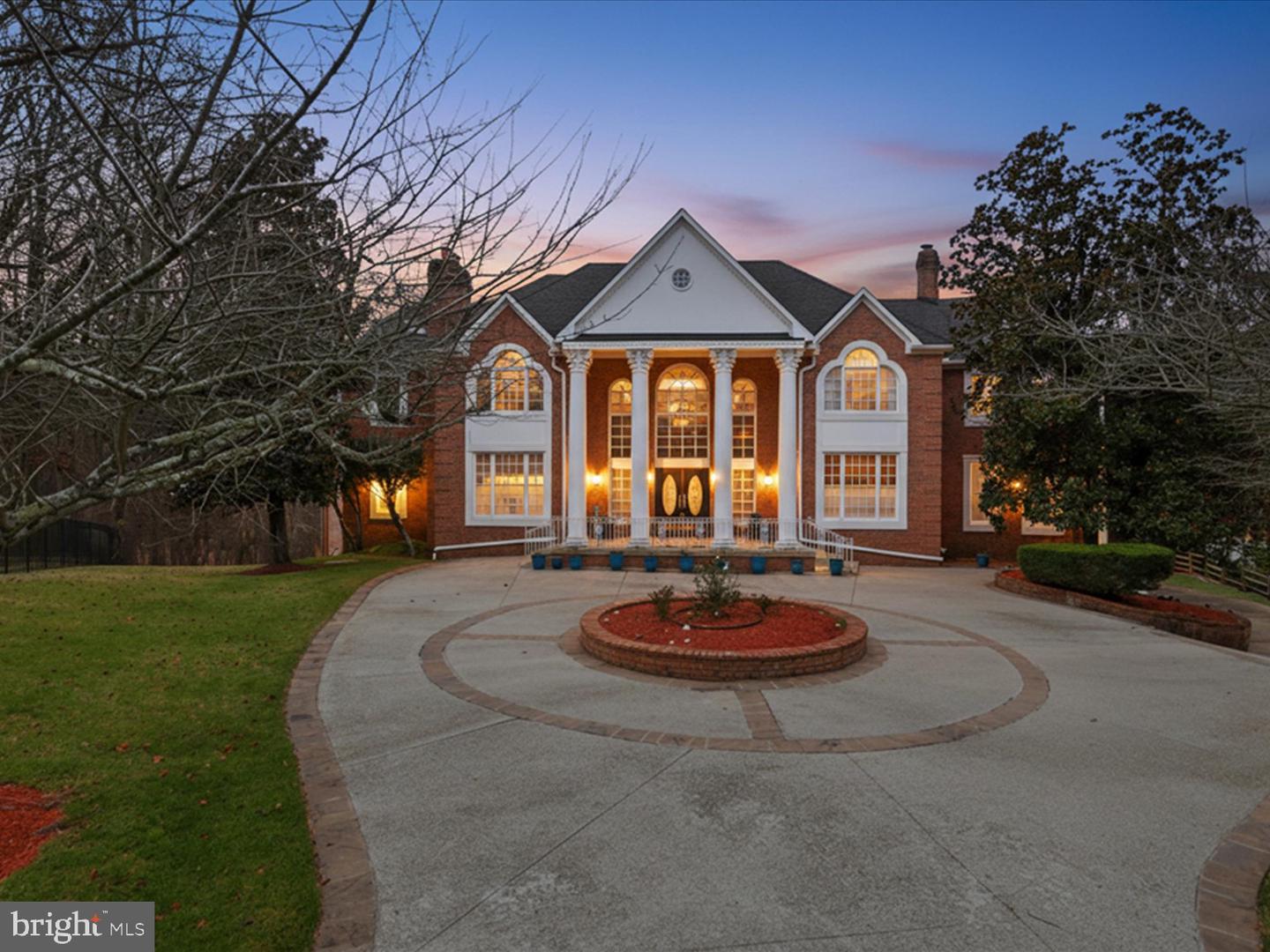 12301 Longwater Dr — photo