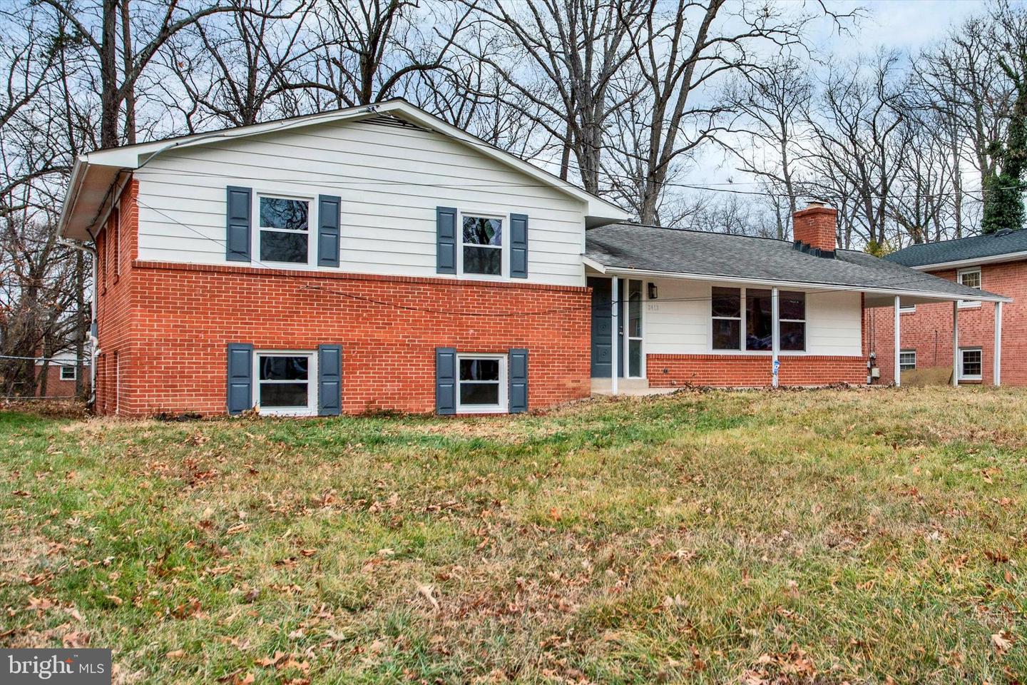 6413 White Oak Ave — photo