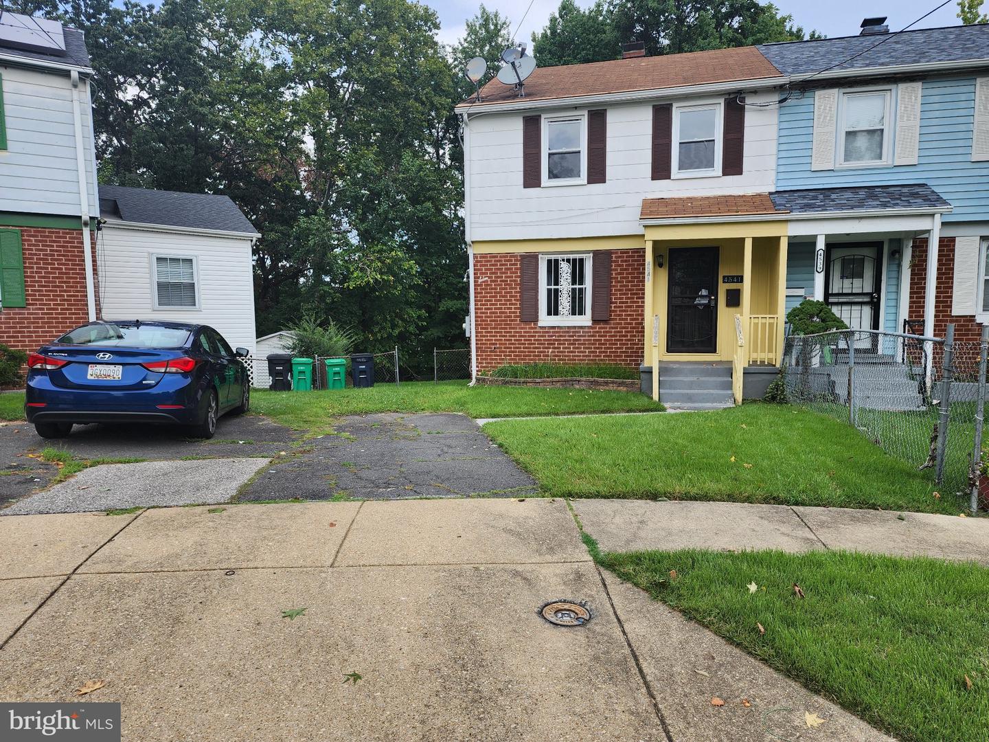 4541 Akron St — photo