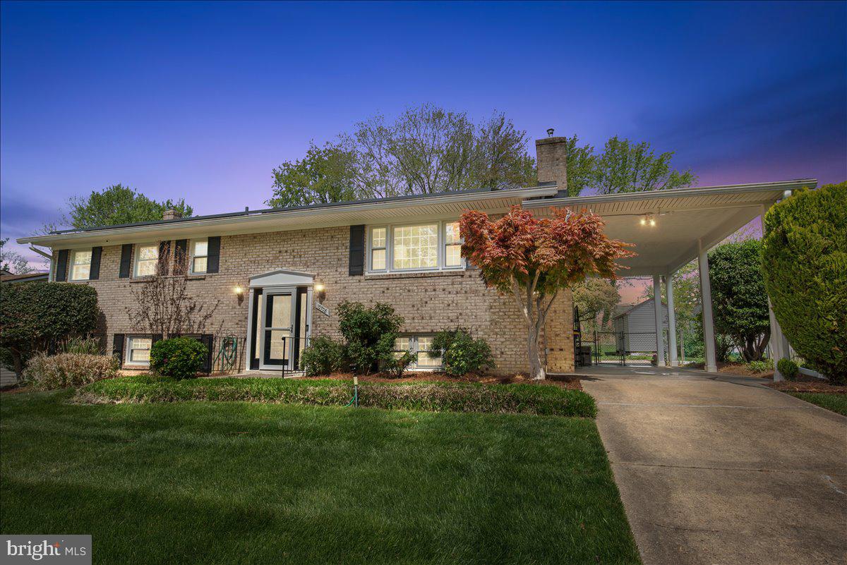 10708 Tyrone Dr — photo