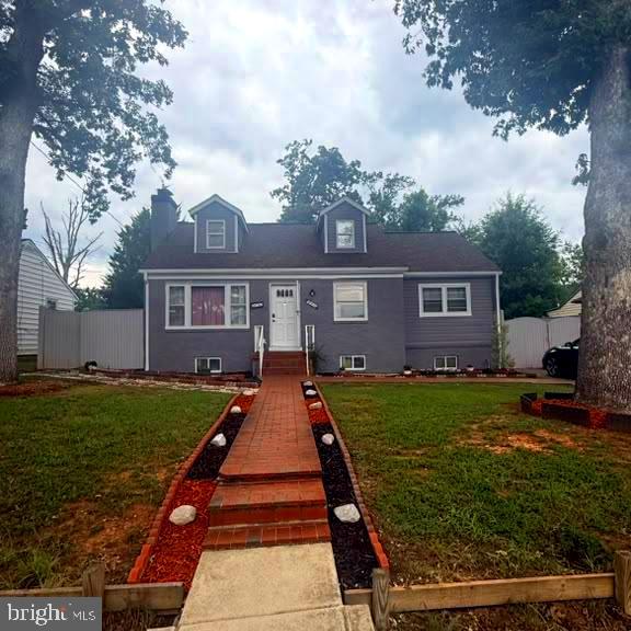 9406 Sheridan St — photo